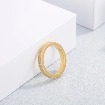 316L Rustfrit Stål Zircon Ringe Kvindelige Indstilling Tri-color Mode Enkel Hvid Indledende Runde Rustfrit Robust Ring