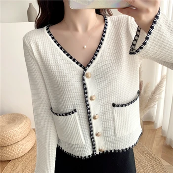 Efteråret Kvinder Strikket trøje med V-hals langærmet Sweater 2020 Nye koreanske Mode Cardigan Kort Jakke
